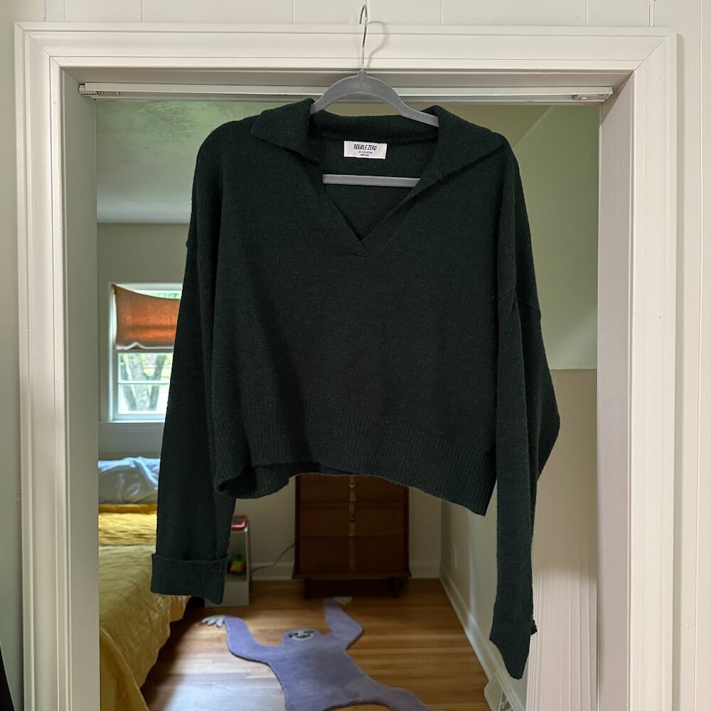 Dark Green Crop V-Neck Sweater - Double Zero